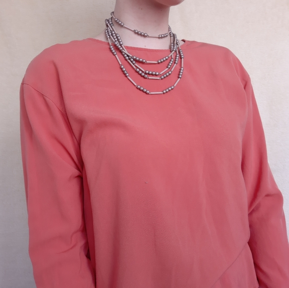 Beaded tan necklace - Picture 3 of 8